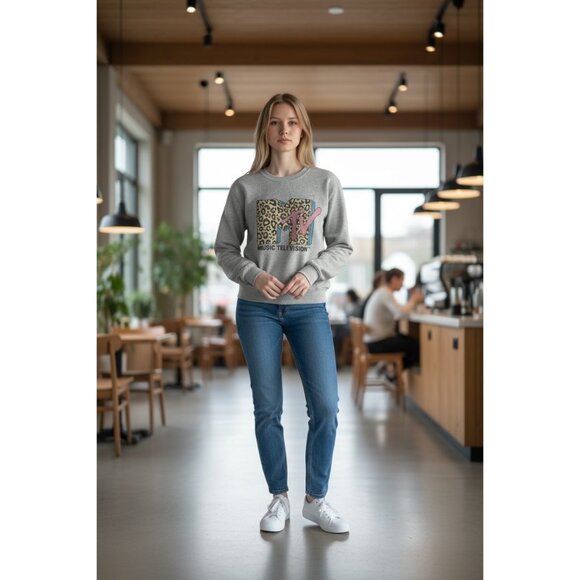 MTV Animal Print Women's Gray Sweater - Picture 1 of 6